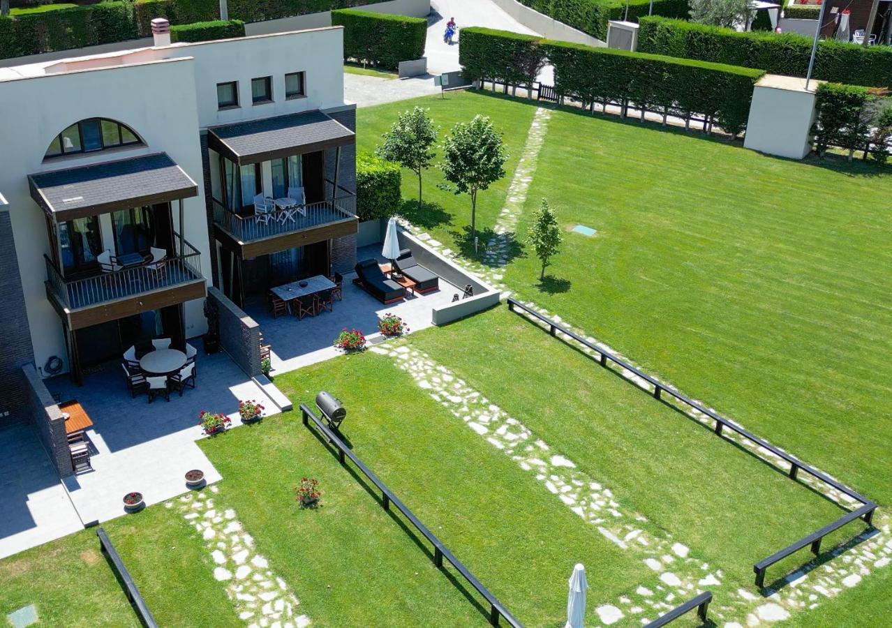 Heaven Luxury Villa Nea Roda Extérieur photo